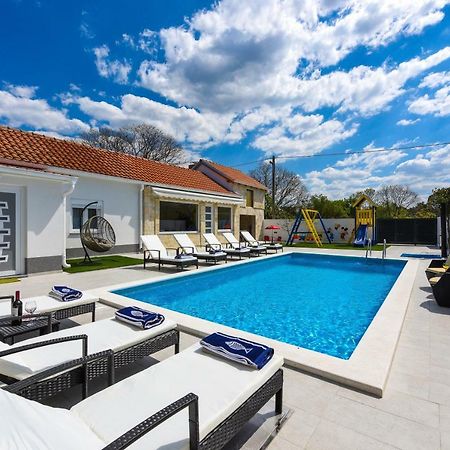 זאדאר Villa Mare - With Heated Pool מראה חיצוני תמונה